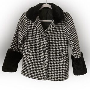 Houndstooth Girls Jacket with Black Faux Fur Trim